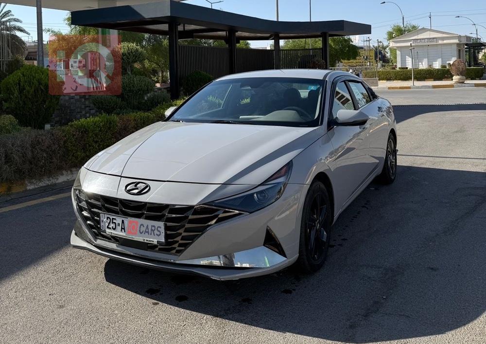 هیوندای ئەلەنترا